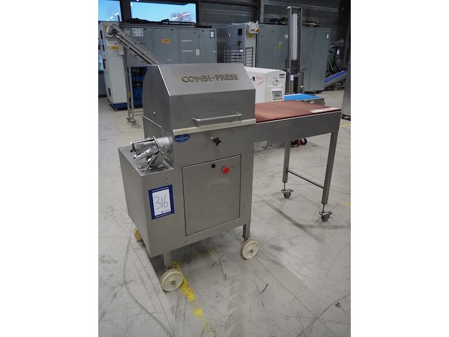 Dorit - afbeelding 1 van  12