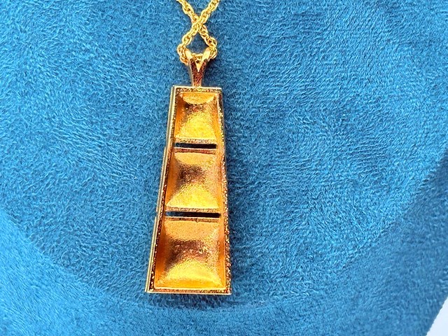 D'orlan ''mosaic pyramid'' goldplated collier - afbeelding 5 van  8