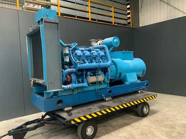 Dorman 8qt diesel stroomgenerator 400kva - afbeelding 3 van  5