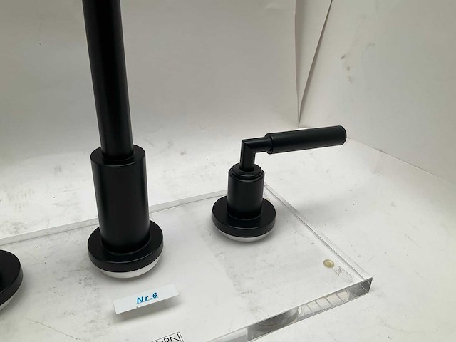 Dornbracht tara dummy wastafelkraan 3 gats mat zwart - afbeelding 4 van  5