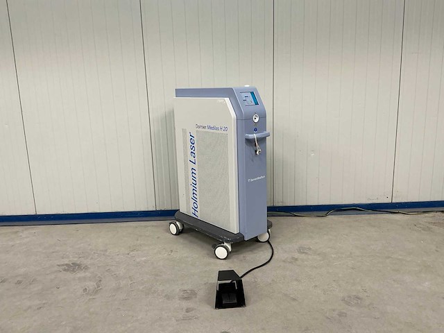 Dornier medtech - medilas h20 - holmium laser - afbeelding 2 van  9