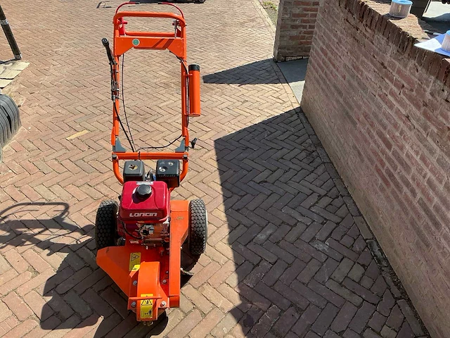 Dosko 200-6h mobiele stonken / stobbe frees - afbeelding 3 van  15
