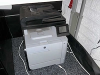 Dossierkast en diverse inventaris - afbeelding 2 van  6
