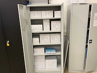 Dossierkast inclusief medische benodigdheden (2x) - afbeelding 3 van  10