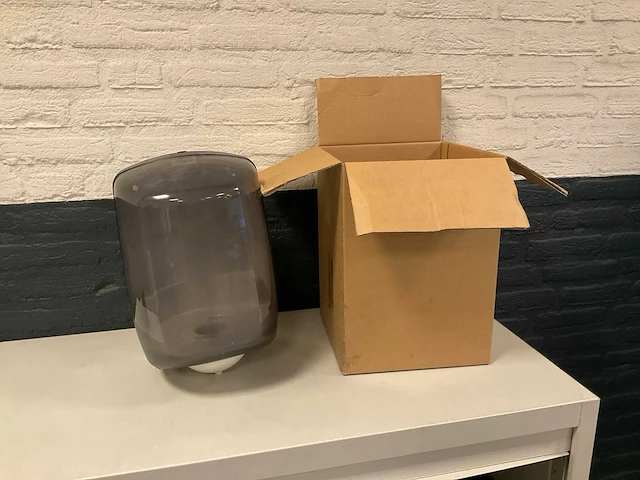 Dossierkast met inhoud - afbeelding 3 van  9