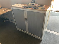 Dossierkast middel, lichtgrijs/hout - afbeelding 1 van  3