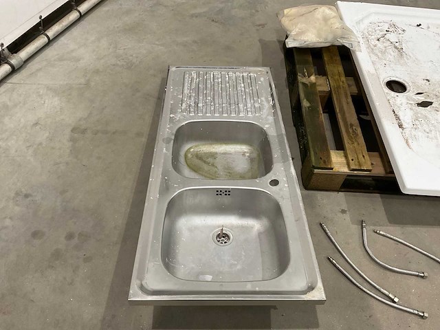 Douche bak en aanrecht - afbeelding 7 van  7