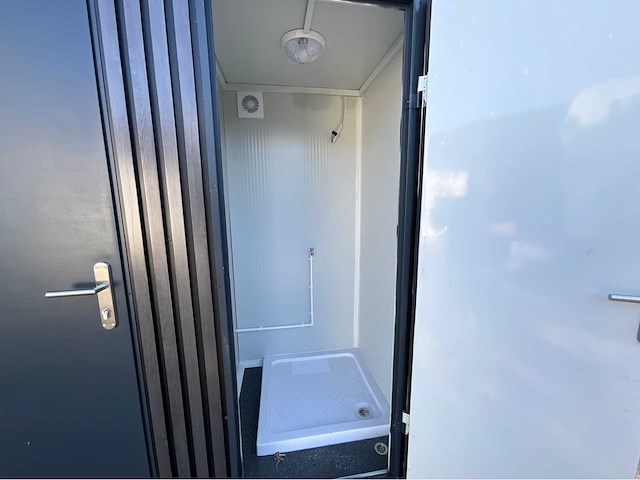 Douche en toilet unit - afbeelding 7 van  11