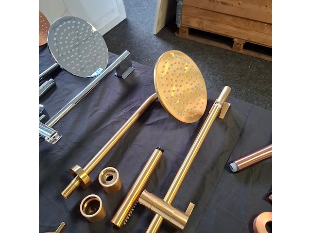 Douche-inbouwset xenz, grace, goud geborsteld - afbeelding 3 van  5