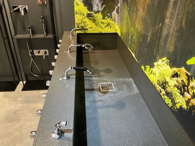 Douche presentatiewand met wasbak - afbeelding 4 van  6