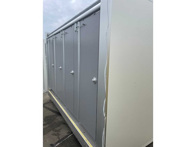 Douche unit - 4x douche - toilet - afbeelding 2 van  7
