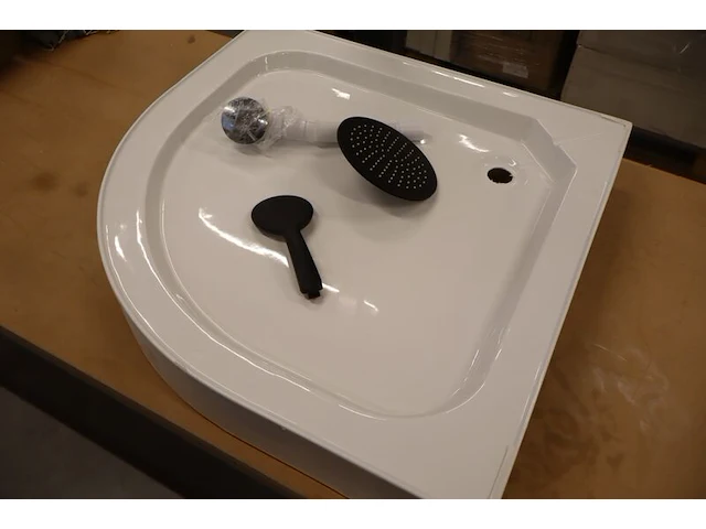 Douchebak met accessoires wiesbaden, wit/zwart - afbeelding 1 van  8