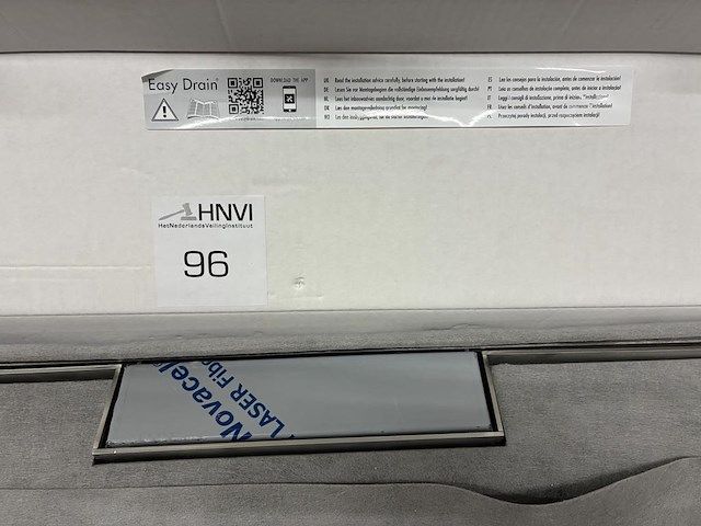 Douchegoot easydrain m-line wanduitvoering. 800 mm. - afbeelding 2 van  3