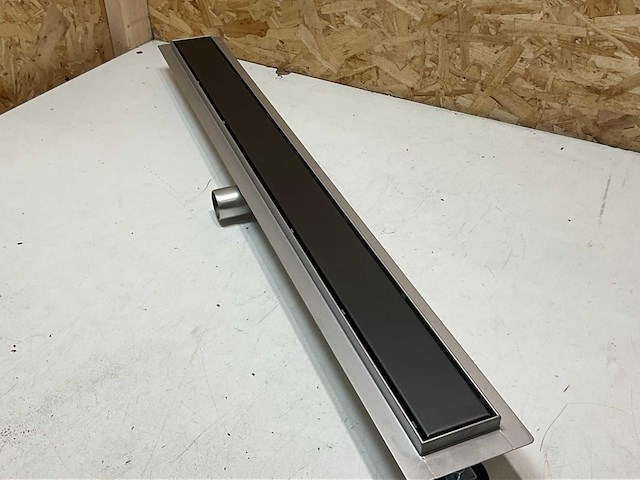 Douchegoot gunmetal geborsteld 900mm - afbeelding 1 van  4