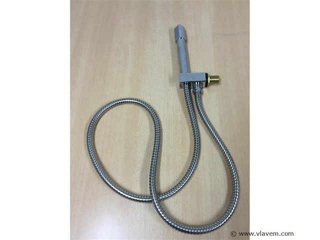 Douchepaneel in mat geborsteld rvs - verchroomde details - afbeelding 2 van  3