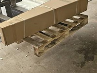 Douchepaneel in mat geborsteld rvs - verchroomde details - afbeelding 3 van  3