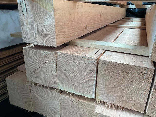 Douglas 200x200 paal - 300 cm (6x) - afbeelding 1 van  2