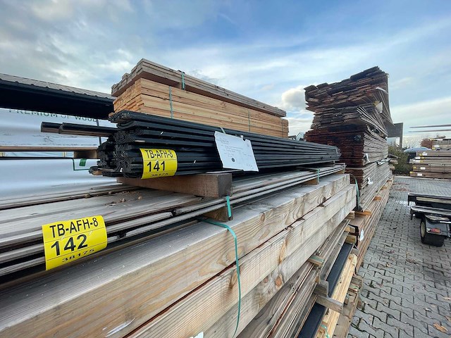 Douglas acoustic design profiel 2500x140x22mm (54x) - afbeelding 2 van  3