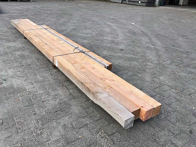 Douglas balk 12x12 cm (4x) - afbeelding 1 van  4