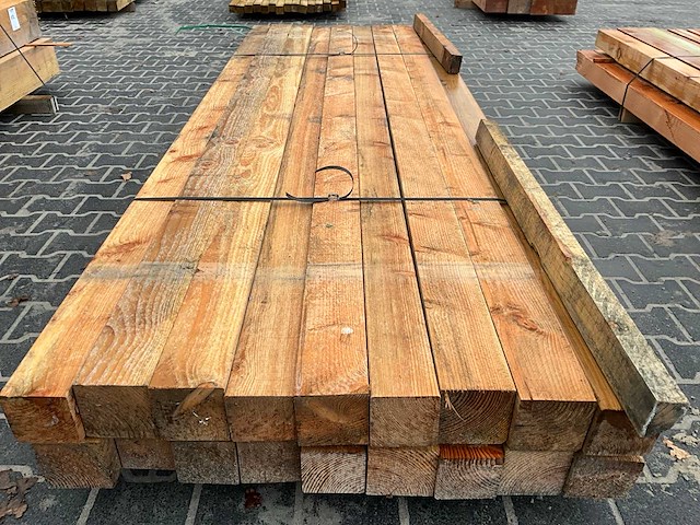 Douglas balk 12x12x300 cm (18x) - afbeelding 4 van  5