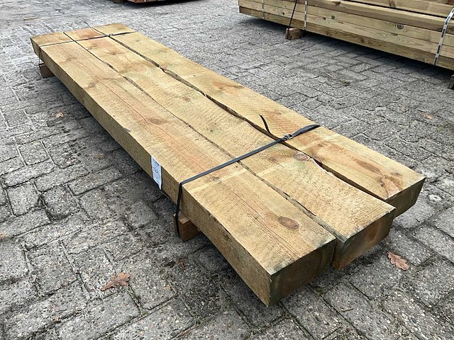 Douglas balk 12x22x260 cm (3x) - afbeelding 1 van  4