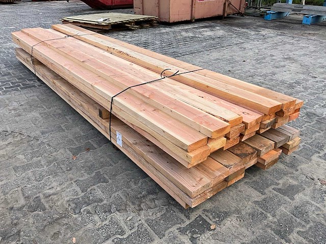 Douglas balk 4.5x16x400 cm (42x) - afbeelding 1 van  5