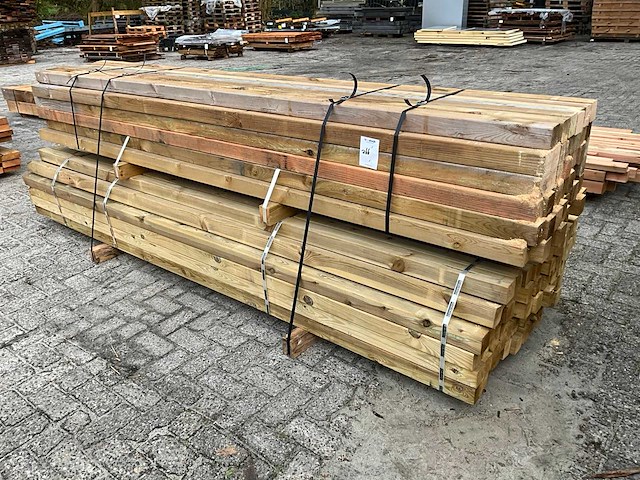 Douglas balk 7x7x300 cm (120x) - afbeelding 1 van  6