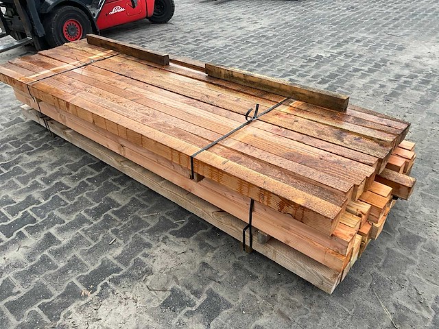 Douglas balk 8x8x400 cm (45x) - afbeelding 3 van  5