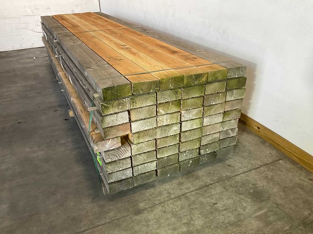 Douglas balk fijnbezaagd 400x17x7,5 cm (54x) - afbeelding 2 van  5
