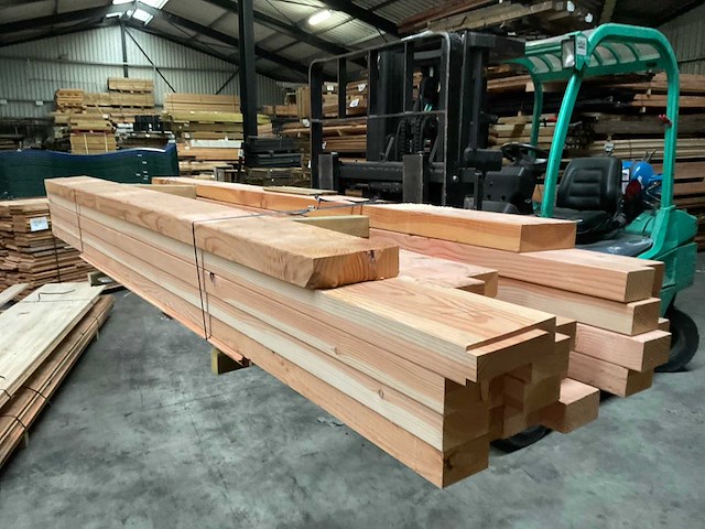 Douglas balk geschaafd - 285-300x22x6,2 cm (16x) - afbeelding 1 van  7