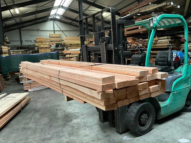 Douglas balk geschaafd - 300x12x4,5 cm (26x) - afbeelding 1 van  8