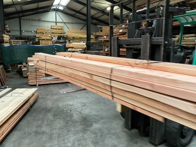 Douglas balk geschaafd - 300x12x4,5 cm (26x) - afbeelding 2 van  8