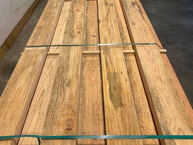 Douglas balk ruw 400x15x5 cm (67x) - afbeelding 4 van  6