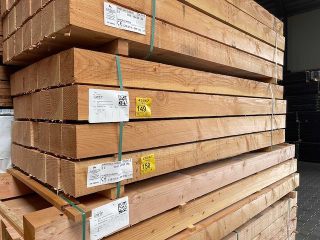 Douglas balken fijnbezaagd 2500x150x150mm (14x) - afbeelding 4 van  4