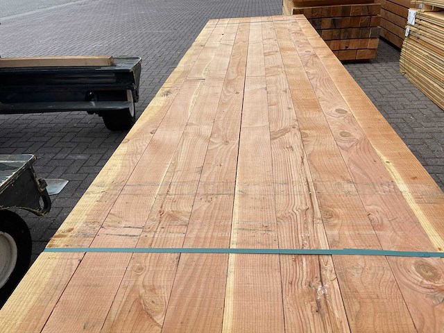 Douglas balken fijnbezaagd 3000x120x120mm (16x) - afbeelding 1 van  4
