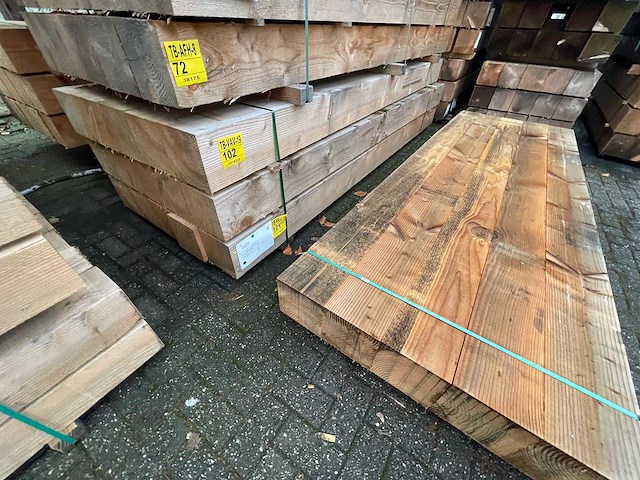 Douglas balken fijnbezaagd 3000x200x200mm (10x) - afbeelding 4 van  4