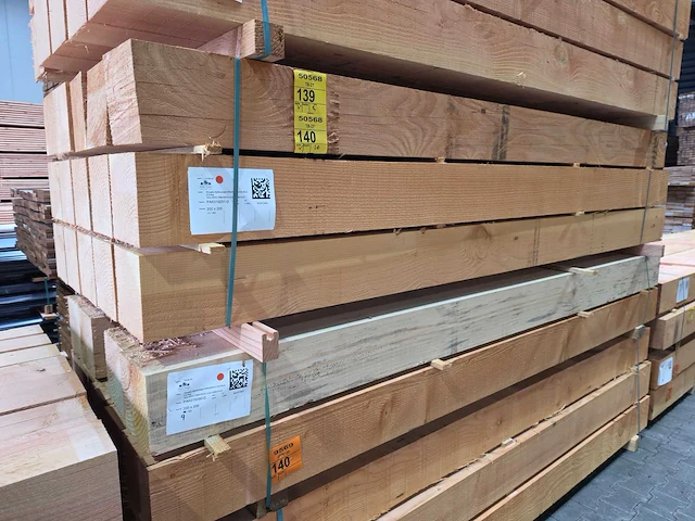 Douglas balken fijnbezaagd 3000x200x200mm (10x) - afbeelding 4 van  4