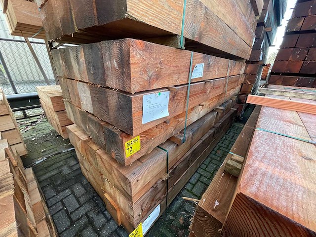Douglas balken fijnbezaagd 3000x200x200mm (15x) - afbeelding 4 van  4