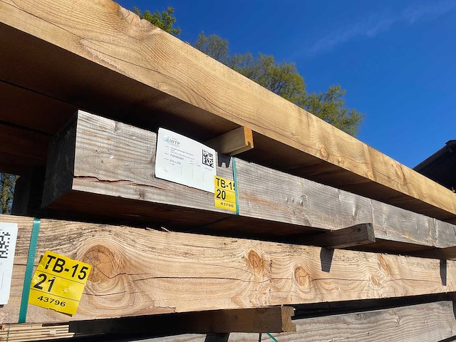 Douglas balken fijnbezaagd 3000x200x200mm (3x) - afbeelding 4 van  4