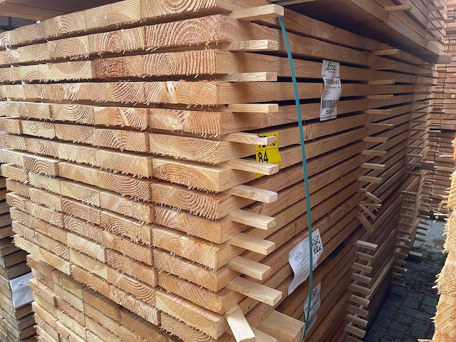 Douglas balken fijnbezaagd 3000x200x43mm (70x) - afbeelding 4 van  4