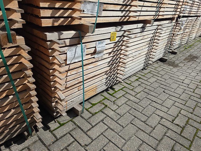 Douglas balken fijnbezaagd 3000x200x43mm (70x) - afbeelding 4 van  4