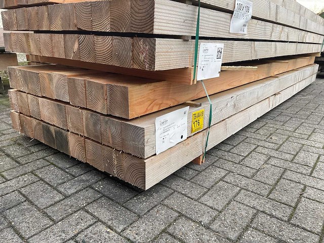 Douglas balken fijnbezaagd 4000x120x120mm (26x) - afbeelding 4 van  4
