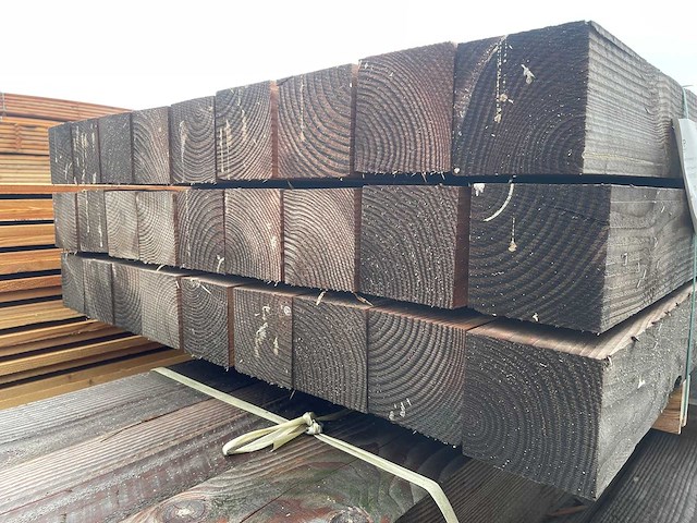Douglas balken fijnbezaagd 4000x120x120mm (27x) - afbeelding 3 van  3