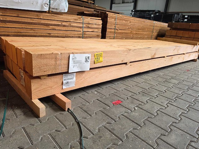 Douglas balken fijnbezaagd 4000x150x150mm (14x) - afbeelding 4 van  4