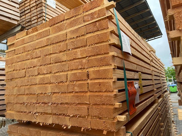 Douglas balken fijnbezaagd 4000x150x50mm (35x) - afbeelding 1 van  1