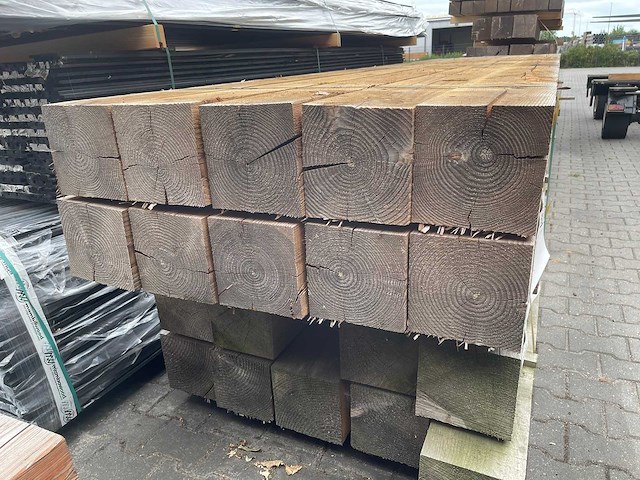 Douglas balken fijnbezaagd 4000x200x200mm (10x) - afbeelding 3 van  3