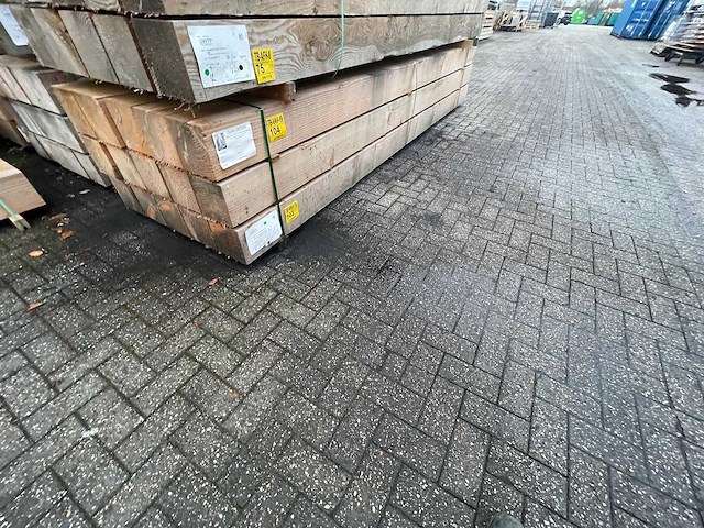 Douglas balken fijnbezaagd 4000x200x200mm (5x) - afbeelding 4 van  4