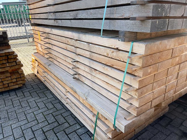 Douglas balken fijnbezaagd 4000x200x75mm (20x) - afbeelding 4 van  4