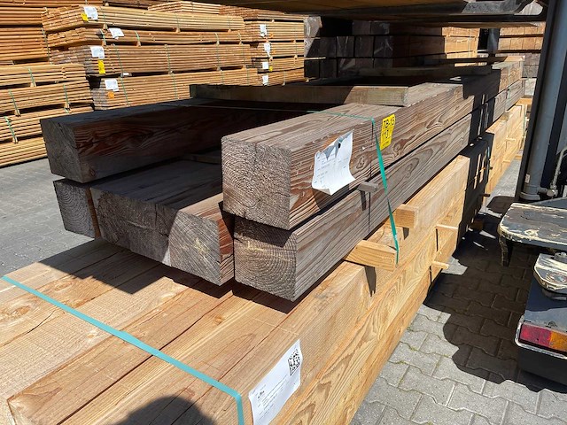 Douglas balken fijnbezaagd 5000x190x190mm (7x) - afbeelding 2 van  3