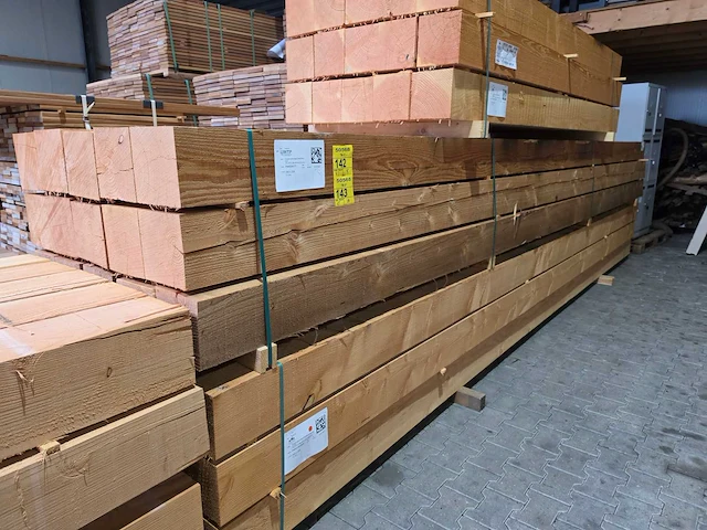 Douglas balken fijnbezaagd 6000x200x200mm (10x) - afbeelding 4 van  4